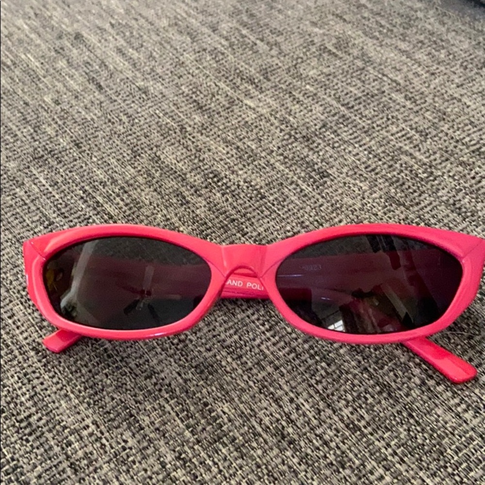 Retro Hot Pink Cateye Sunglasses